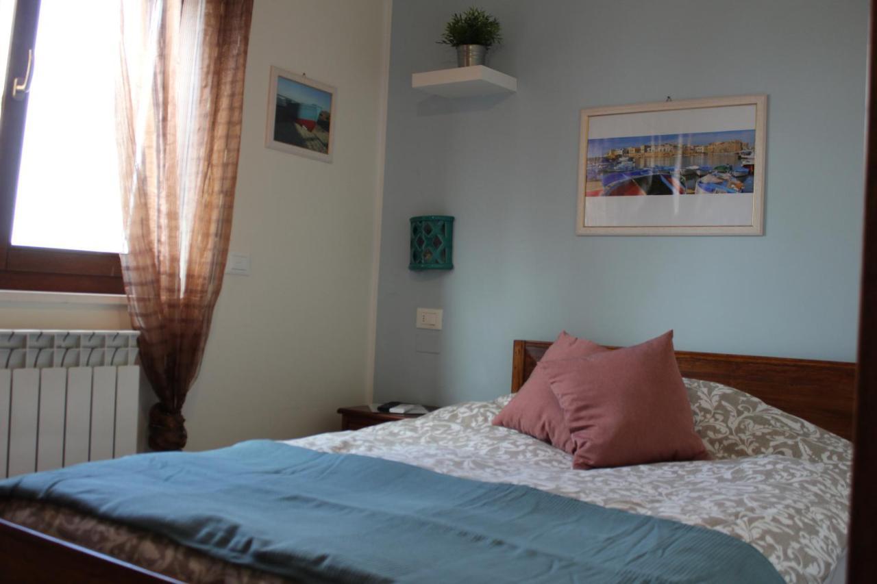 Casa Mita Bed & Breakfast Pulsano Exterior photo