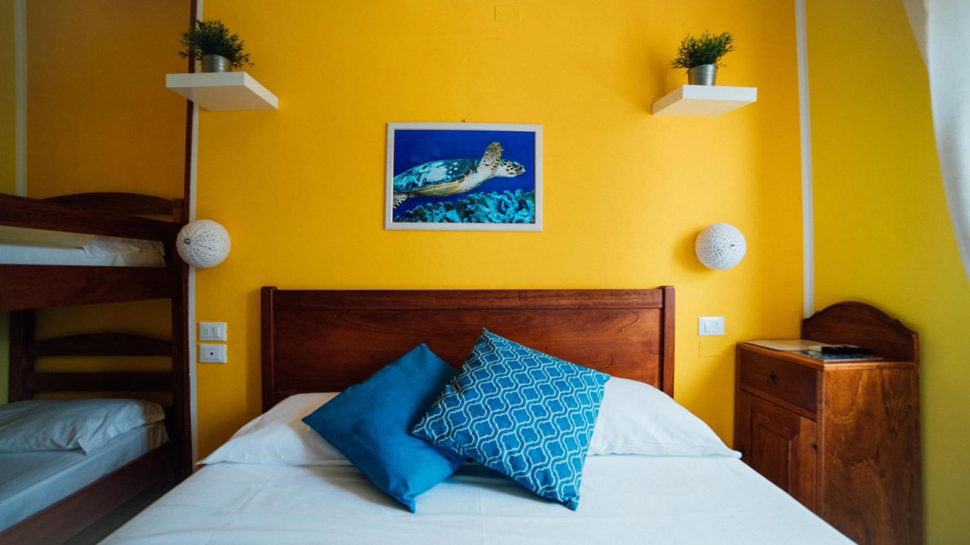 Casa Mita Bed & Breakfast Pulsano Exterior photo