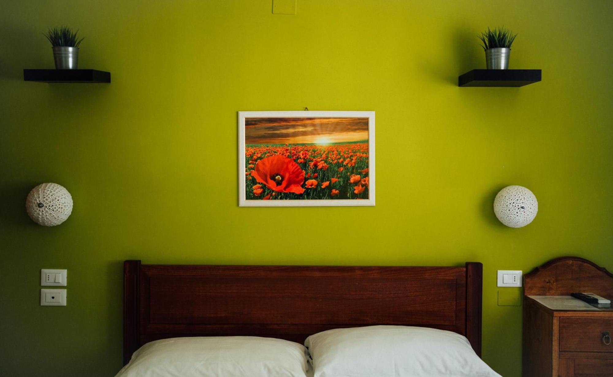 Casa Mita Bed & Breakfast Pulsano Exterior photo