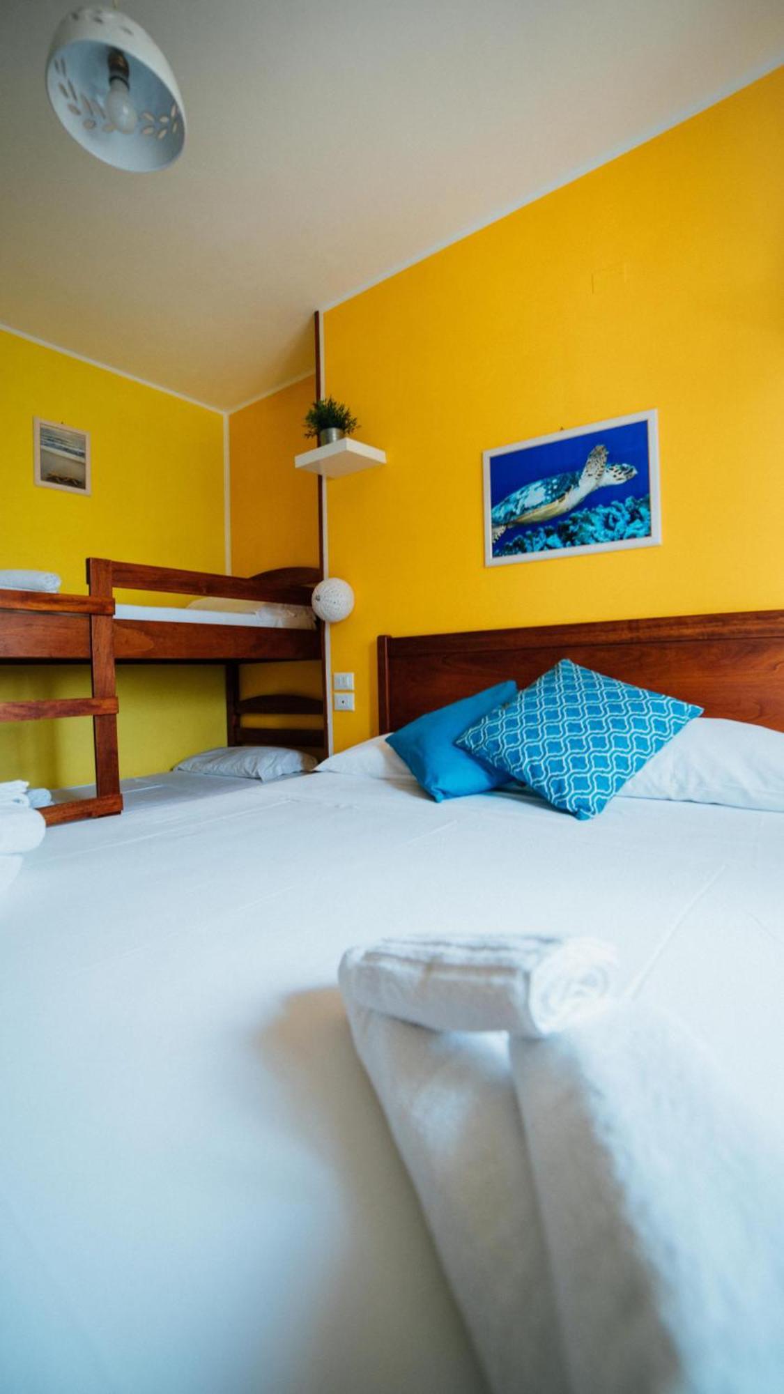 Casa Mita Bed & Breakfast Pulsano Exterior photo