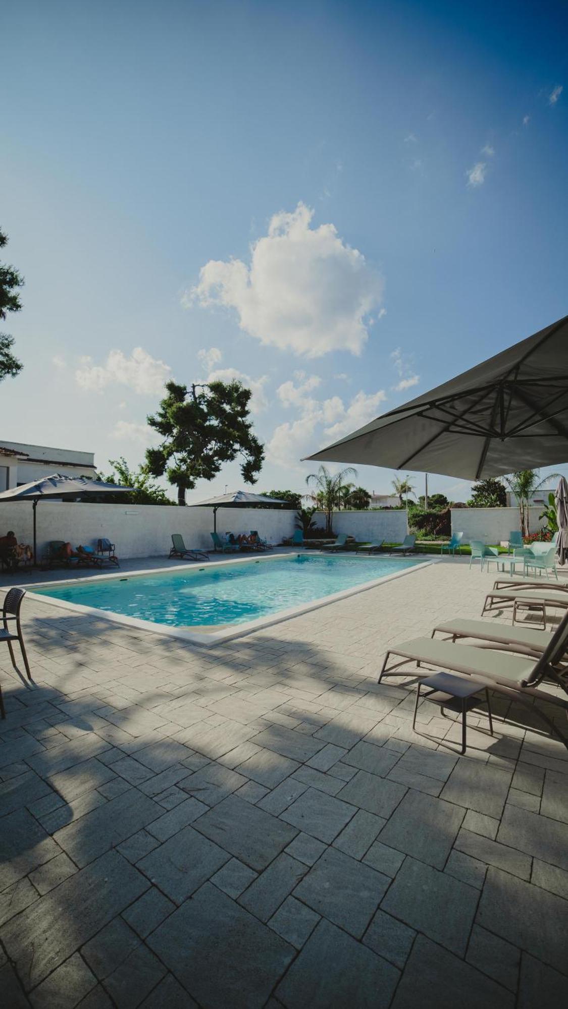 Casa Mita Bed & Breakfast Pulsano Exterior photo